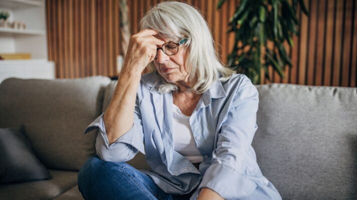 Koroner arter baypas ameliyati sonrasi depresyon ve anksiyete
